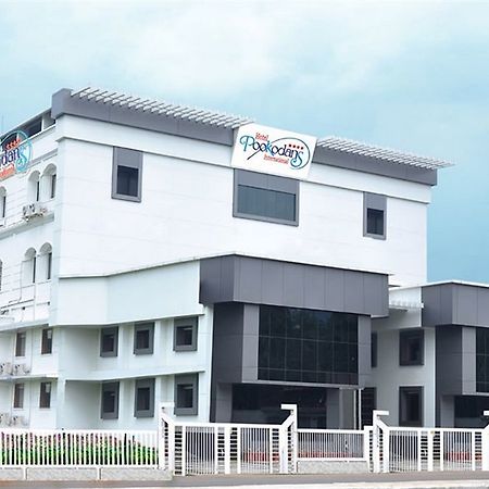 Hotel Pookodans International Kondotty Exterior foto